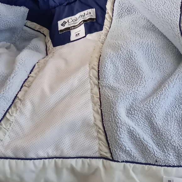 Columbia Sportswear Insulated Jacket - Picture 8 of 8